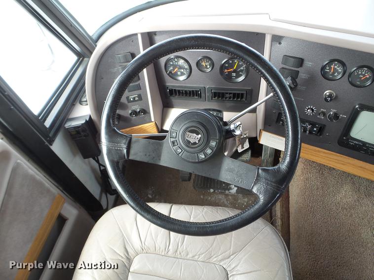 image for item EW9930 1992 Ford F530 Holiday Rambler Imperial RV