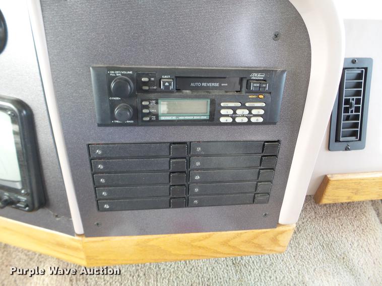 image for item EW9930 1992 Ford F530 Holiday Rambler Imperial RV