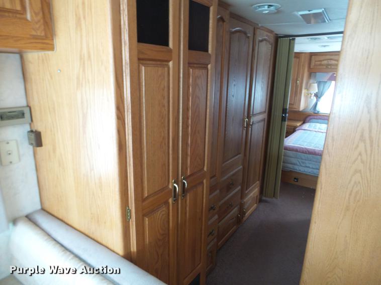 image for item EW9930 1992 Ford F530 Holiday Rambler Imperial RV