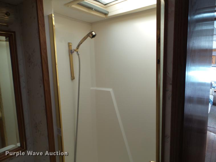 image for item EW9930 1992 Ford F530 Holiday Rambler Imperial RV