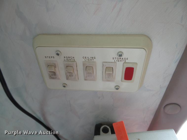 image for item EW9930 1992 Ford F530 Holiday Rambler Imperial RV