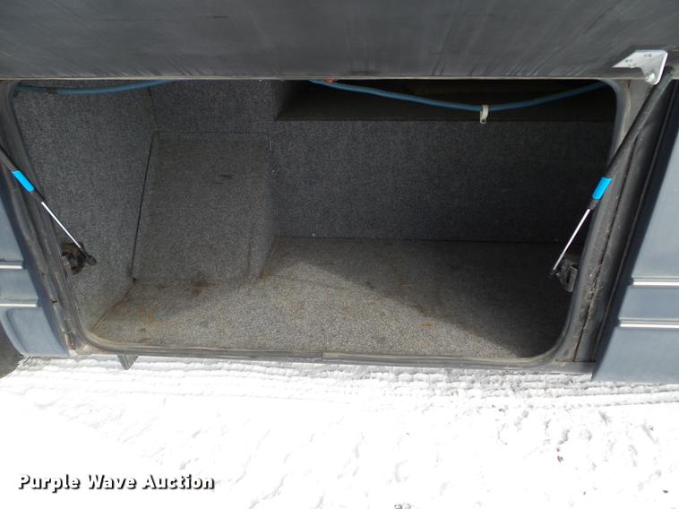 image for item EW9930 1992 Ford F530 Holiday Rambler Imperial RV