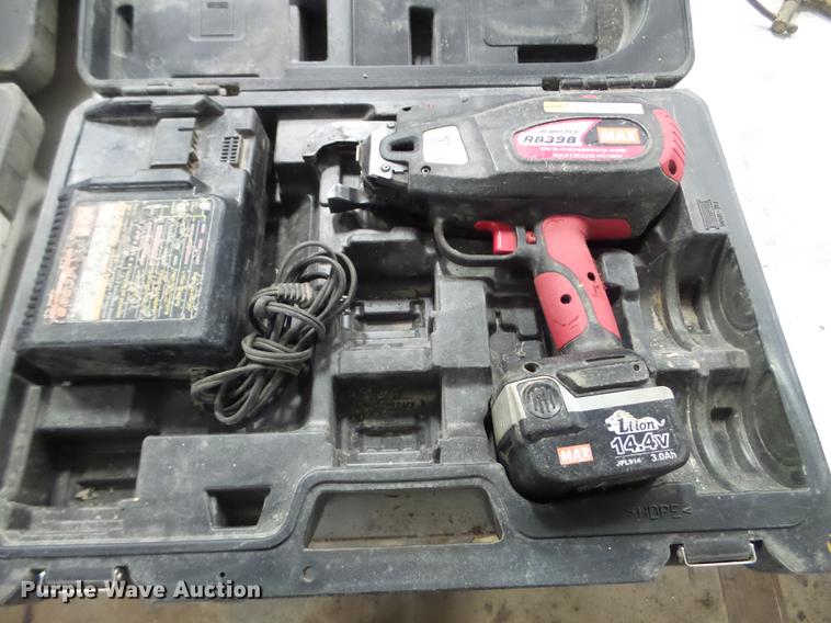 image for item EW9950 (2) Max RB398 cordless rebar tiers