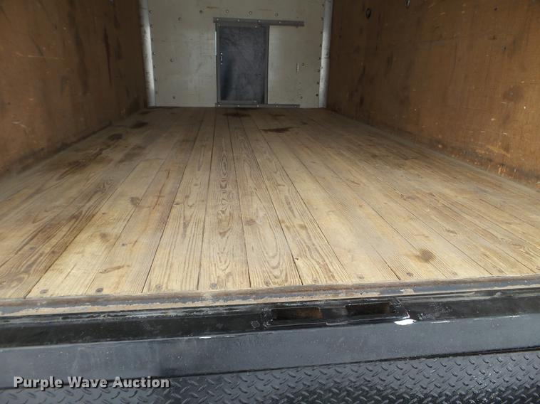 image for item EW9951 2006 Chevrolet Express G3500 box truck