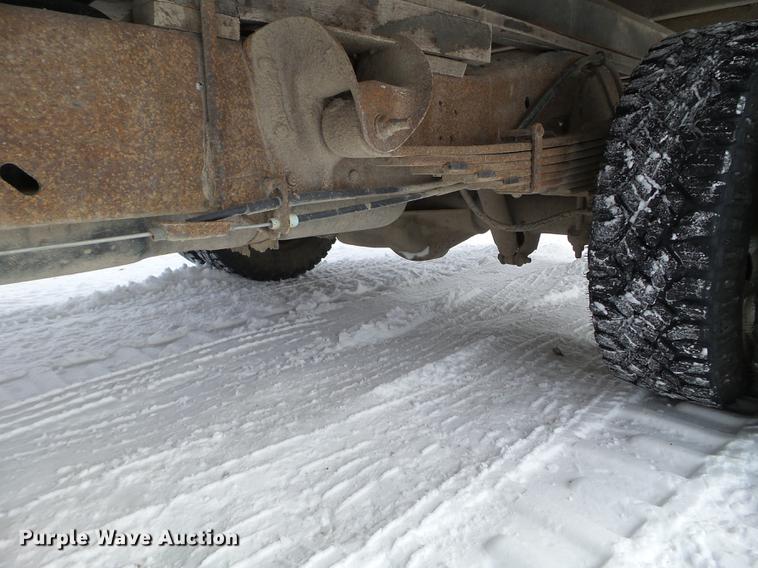 image for item EW9951 2006 Chevrolet Express G3500 box truck