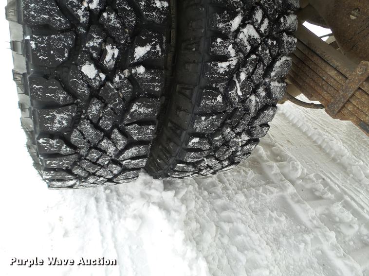 image for item EW9951 2006 Chevrolet Express G3500 box truck