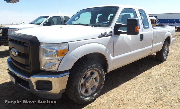 image for item FF9753 2012 Ford F250 Super Duty SuperCab pickup truck