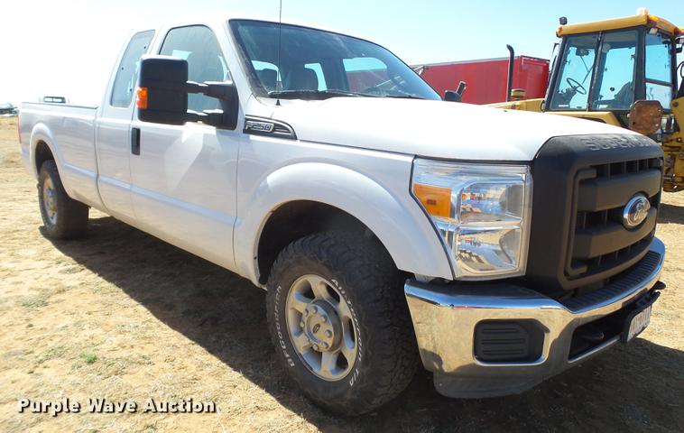 image for item FF9753 2012 Ford F250 Super Duty SuperCab pickup truck