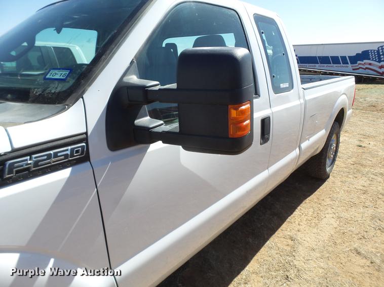 image for item FF9753 2012 Ford F250 Super Duty SuperCab pickup truck
