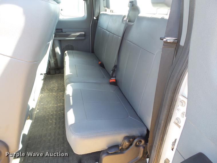 image for item FF9753 2012 Ford F250 Super Duty SuperCab pickup truck