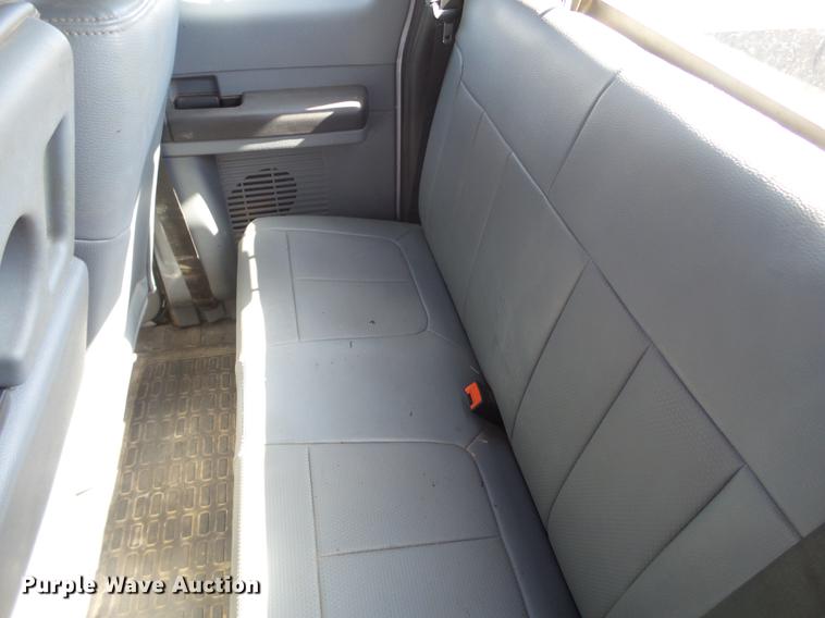 image for item FF9753 2012 Ford F250 Super Duty SuperCab pickup truck