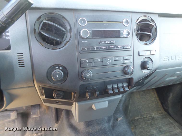 image for item FF9753 2012 Ford F250 Super Duty SuperCab pickup truck