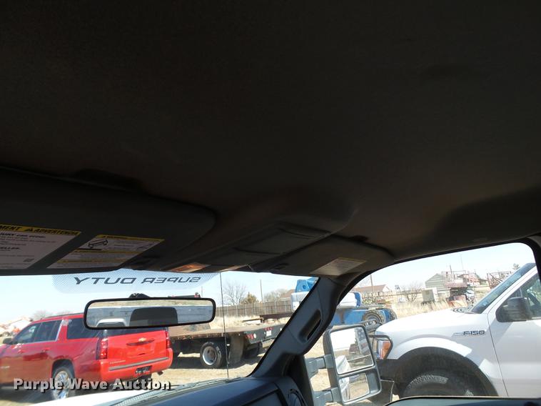 image for item FF9753 2012 Ford F250 Super Duty SuperCab pickup truck