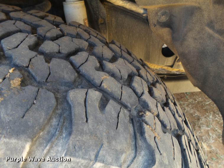 image for item FF9753 2012 Ford F250 Super Duty SuperCab pickup truck