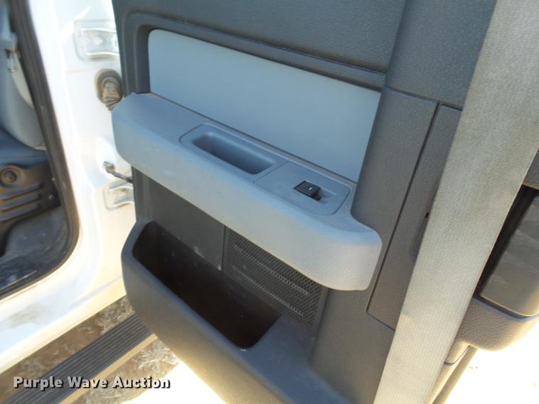 image for item FF9754 2013 Ford F150 SuperCab pickup truck