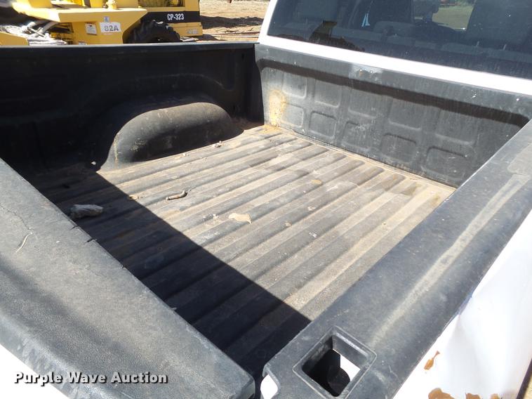 image for item FF9755 2013 Dodge Ram 1500 Crew Cab pickup truck