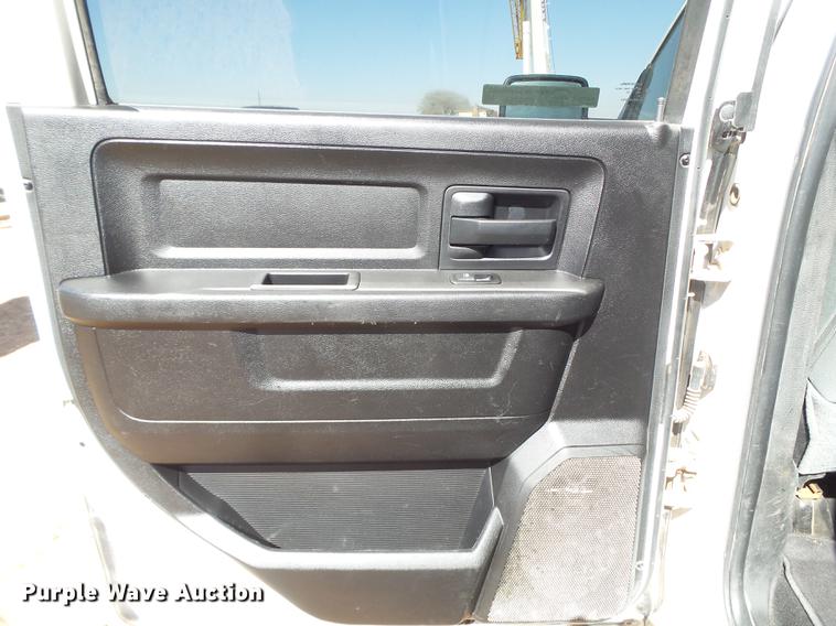 image for item FF9755 2013 Dodge Ram 1500 Crew Cab pickup truck