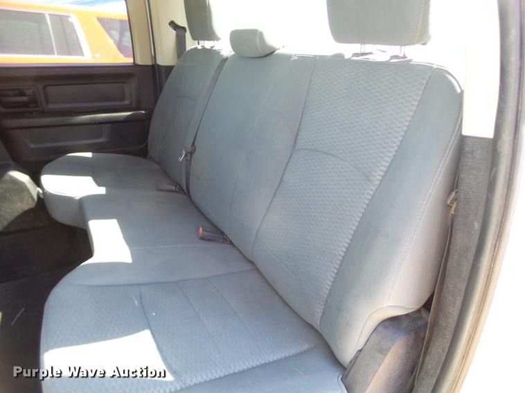 image for item FF9755 2013 Dodge Ram 1500 Crew Cab pickup truck