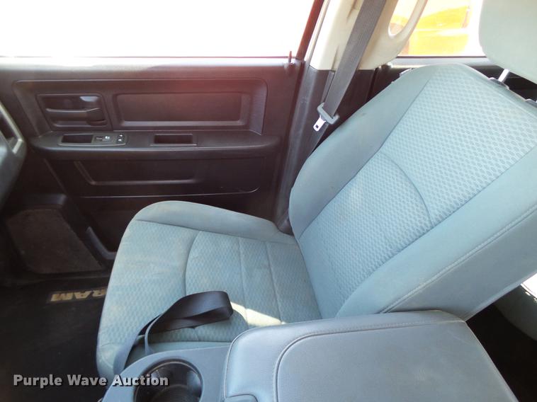 image for item FF9755 2013 Dodge Ram 1500 Crew Cab pickup truck