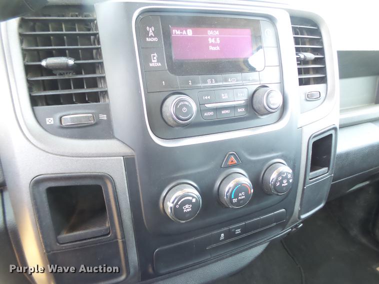 image for item FF9755 2013 Dodge Ram 1500 Crew Cab pickup truck