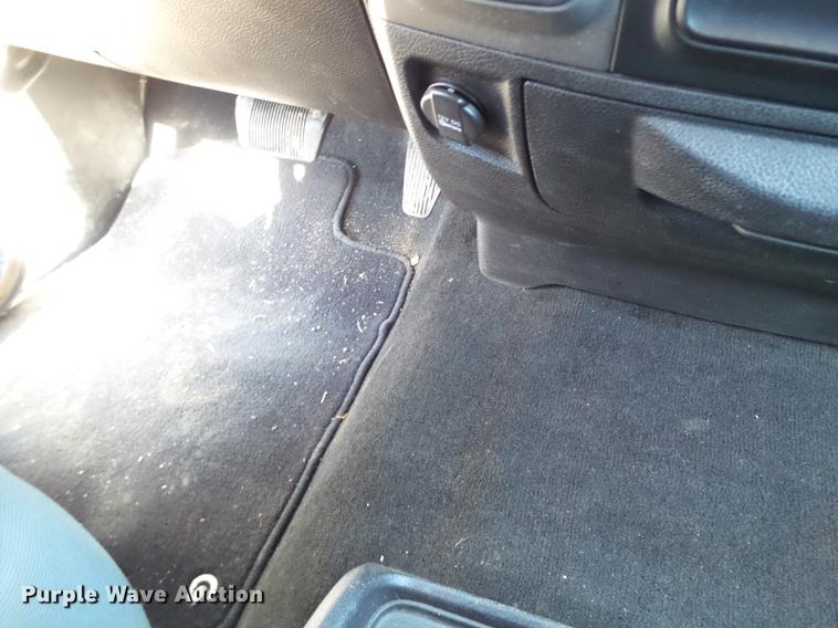 image for item FF9755 2013 Dodge Ram 1500 Crew Cab pickup truck