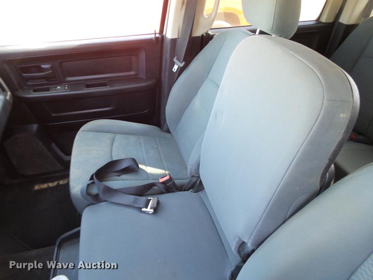 image for item FF9755 2013 Dodge Ram 1500 Crew Cab pickup truck