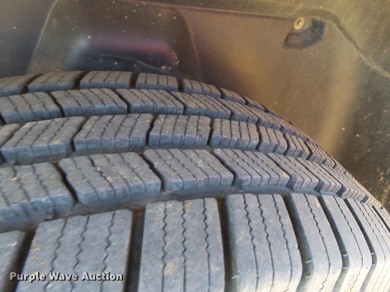 image for item FF9755 2013 Dodge Ram 1500 Crew Cab pickup truck