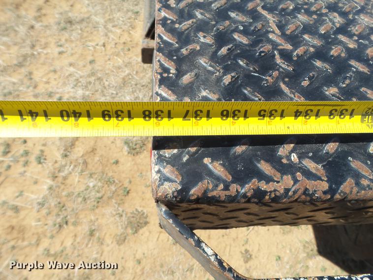 image for item FF9757 2006 Chevrolet C4500 flatbed truck