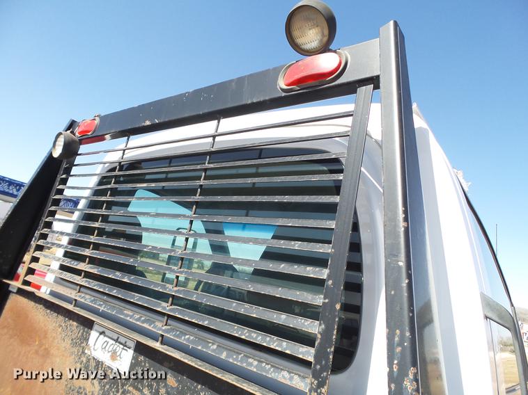 image for item FF9757 2006 Chevrolet C4500 flatbed truck