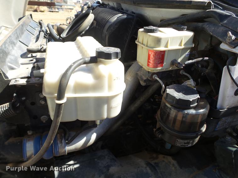 image for item FF9757 2006 Chevrolet C4500 flatbed truck