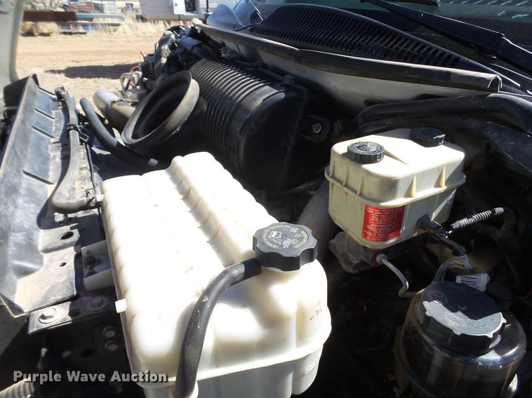 image for item FF9757 2006 Chevrolet C4500 flatbed truck