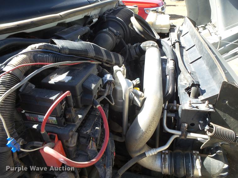 image for item FF9757 2006 Chevrolet C4500 flatbed truck