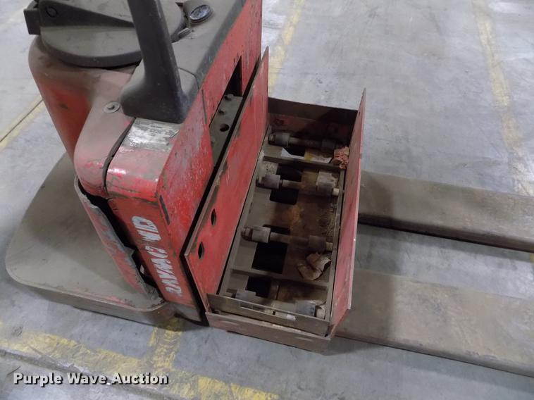 image for item FH9038 Raymond 112TM-FRE60L pallet jack