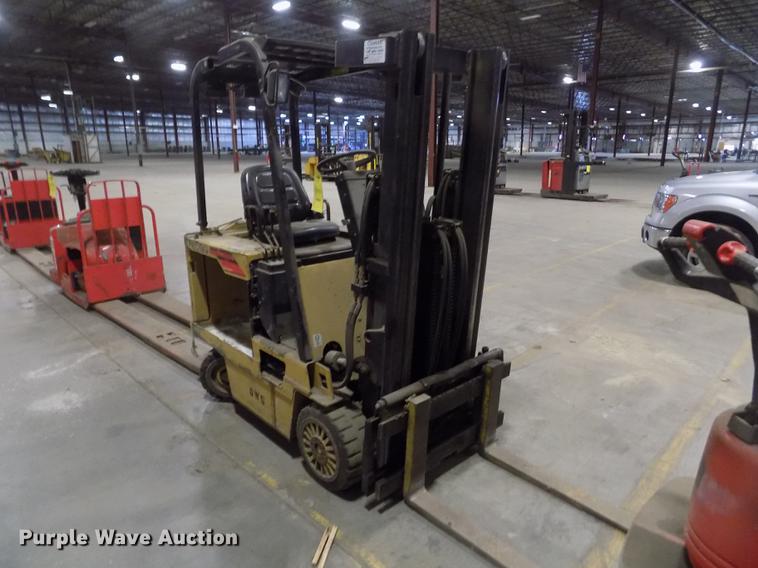 image for item FH9039 Daewoo BC20S forklift