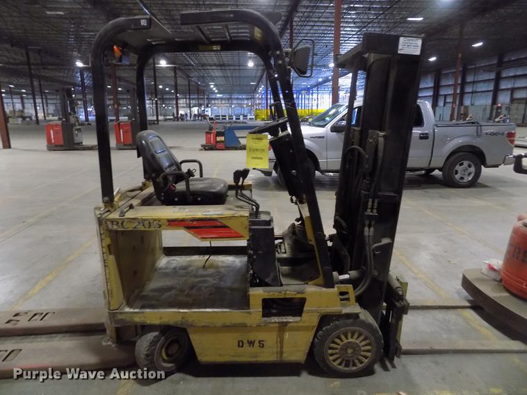 image for item FH9039 Daewoo BC20S forklift