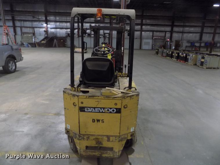 image for item FH9039 Daewoo BC20S forklift