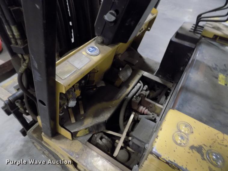 image for item FH9039 Daewoo BC20S forklift