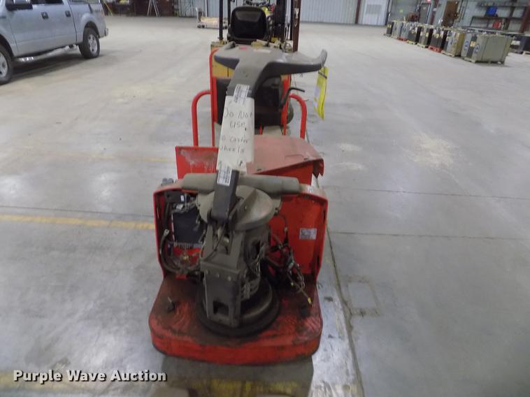 image for item FH9040 Raymond 8500 pallet jack