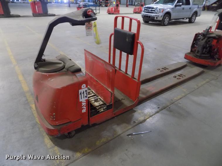 image for item FH9041 Raymond 8500 pallet jack