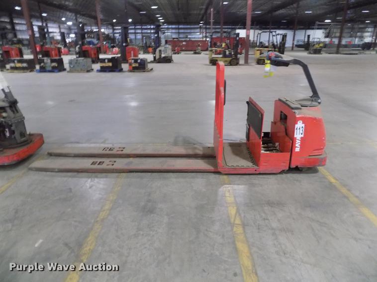 image for item FH9041 Raymond 8500 pallet jack