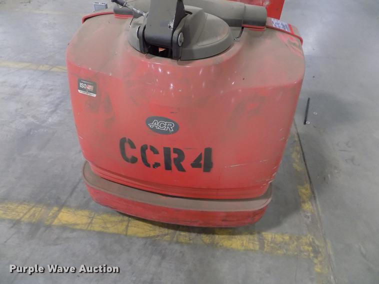 image for item FH9041 Raymond 8500 pallet jack