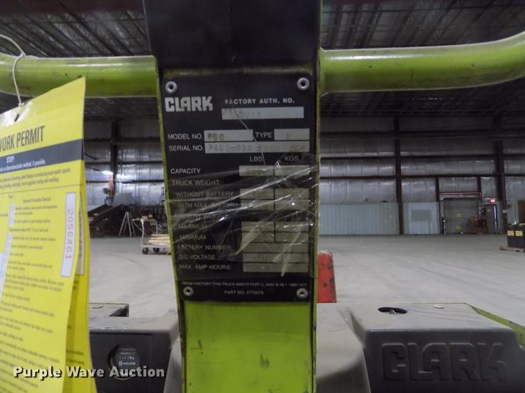image for item FH9048 Clark P60 pallet jack