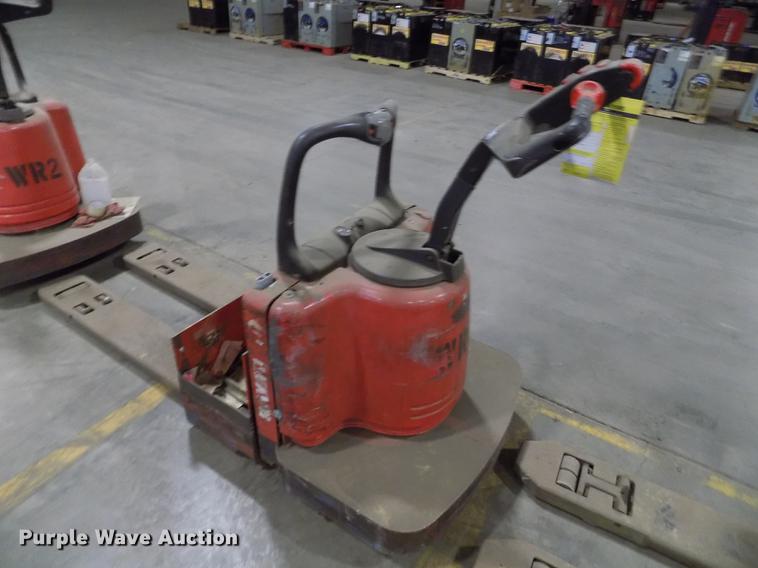 image for item FH9049 Raymond 112TM-FRE60L pallet jack