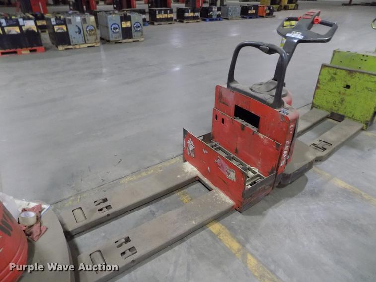 image for item FH9049 Raymond 112TM-FRE60L pallet jack