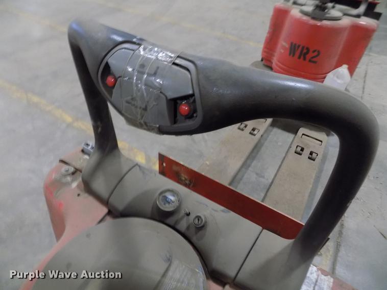 image for item FH9049 Raymond 112TM-FRE60L pallet jack