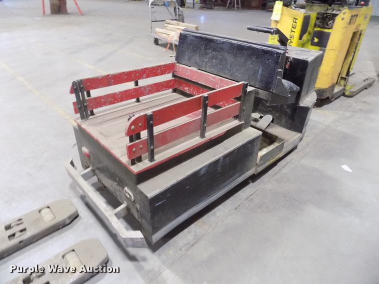 image for item FH9050 Warehouse cart