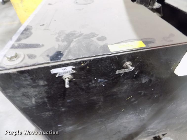 image for item FH9050 Warehouse cart