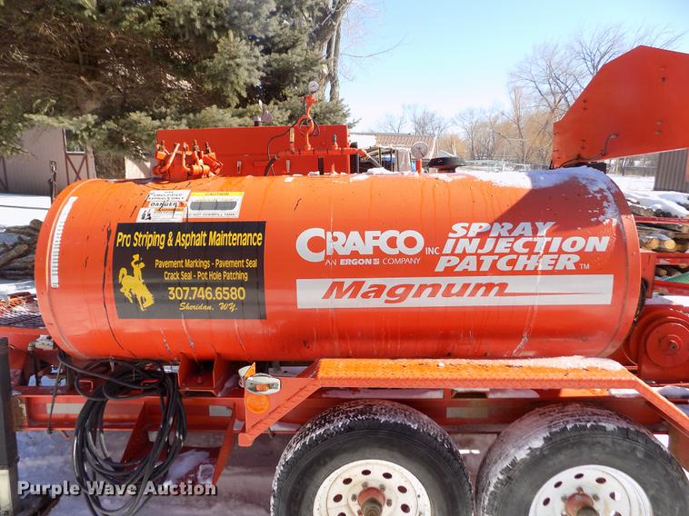 image for item FH9104 2005 Crafco Magnum spray injection patcher