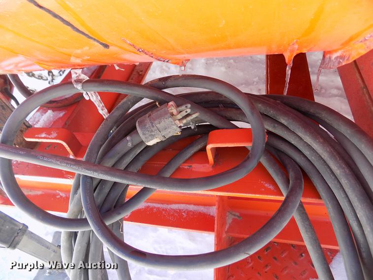 image for item FH9104 2005 Crafco Magnum spray injection patcher