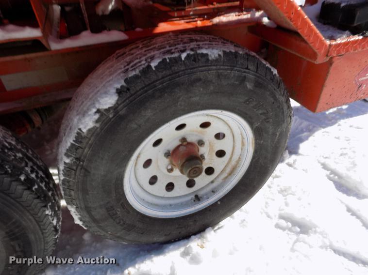 image for item FH9104 2005 Crafco Magnum spray injection patcher